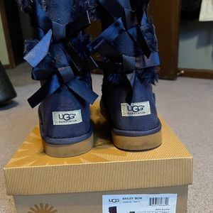 Ugg Bailey Bow